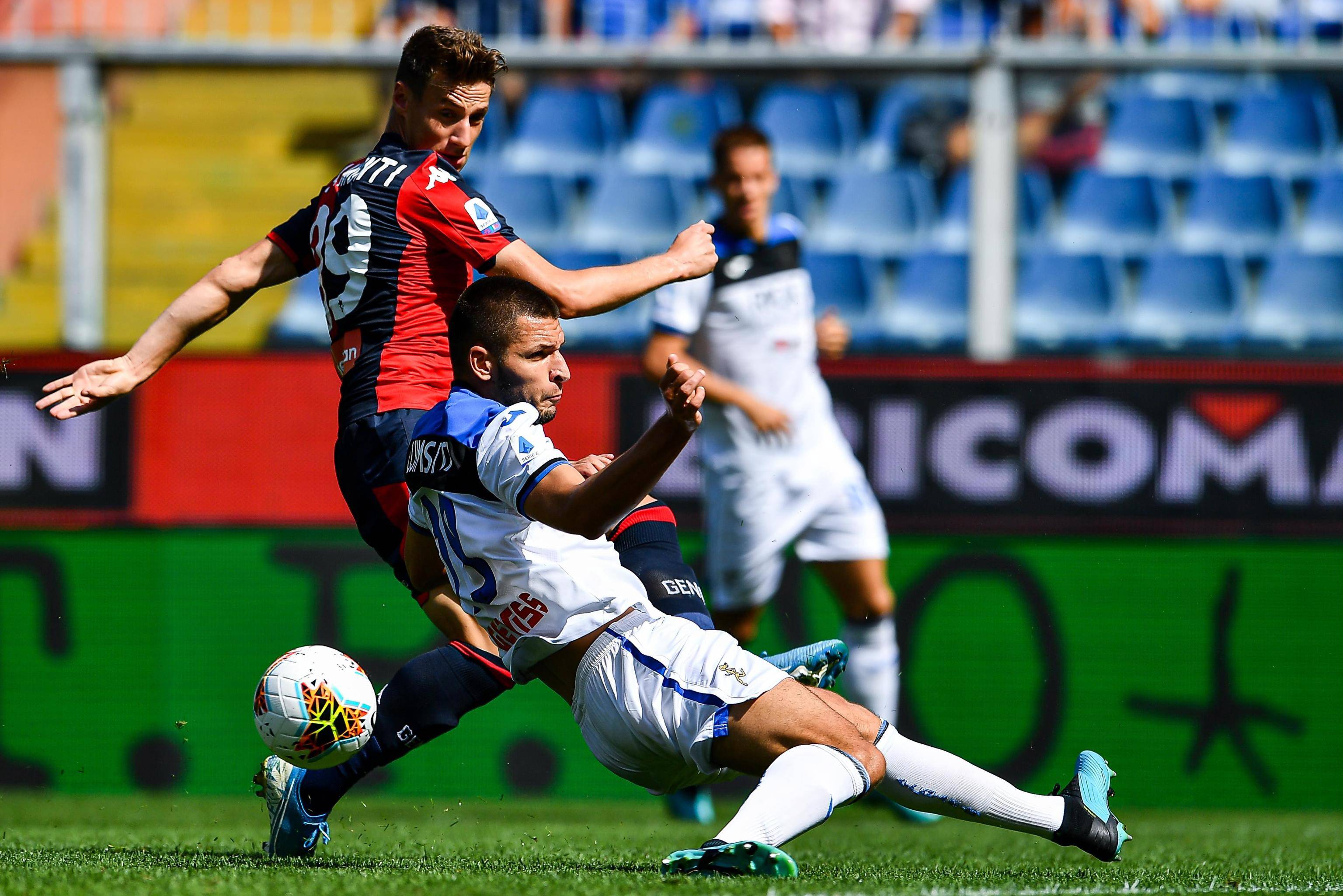 关于创下记录的足球比赛引发球迷热议的信息