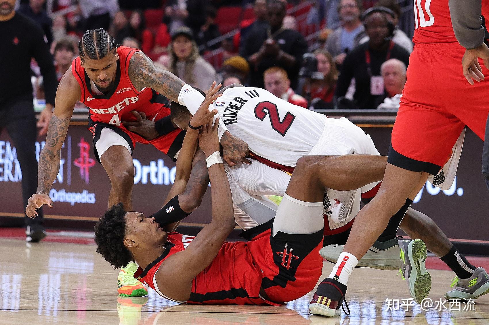 热火主场击败老鹰，取得两连胜