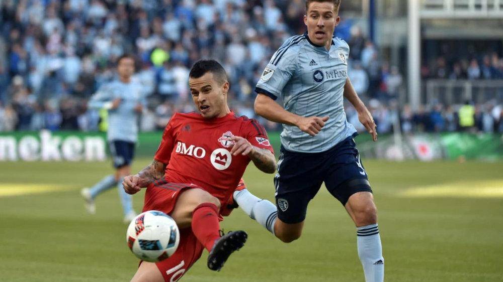 黑白直播在线观看-希洪竞技客场大胜，客场积极进攻取得胜利