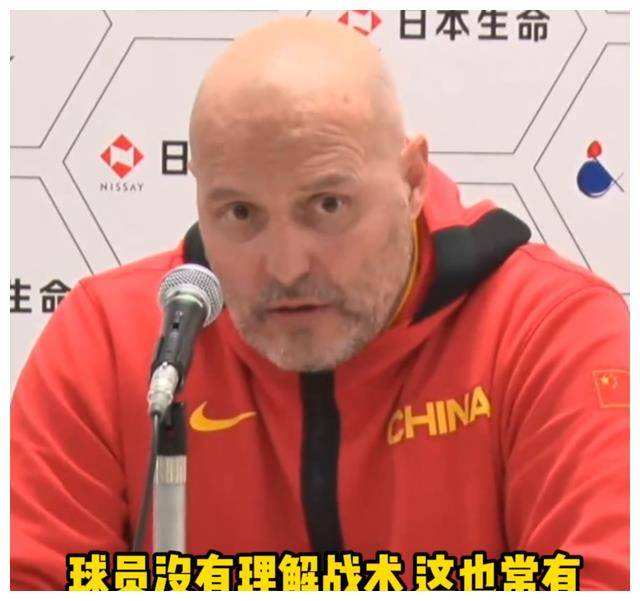 黑白直播在线观看nba-广西队主场遭遇惨败，教练力挺队员的简单介绍