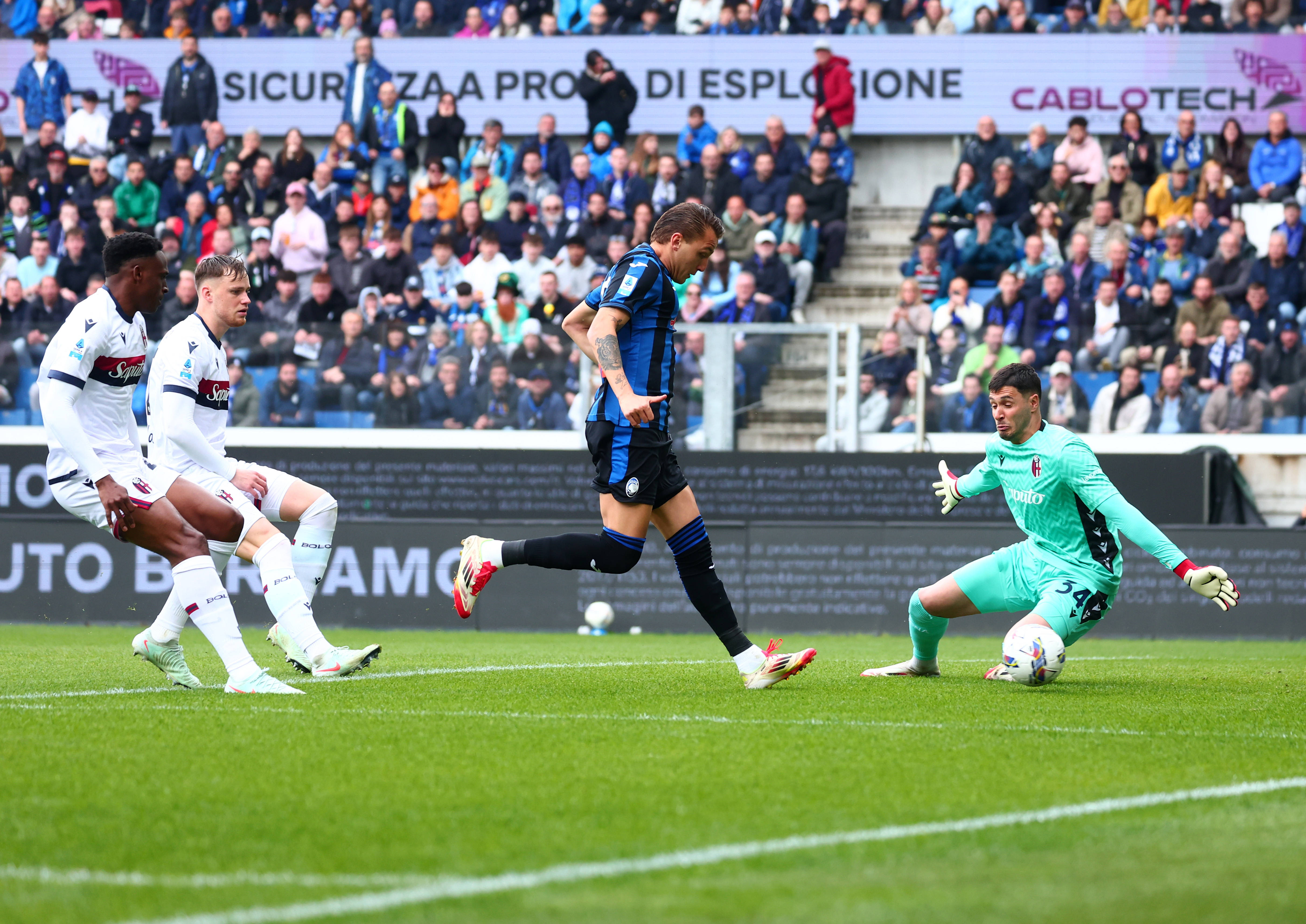 佛罗伦萨主场胜拉齐奥，保住前四位置的简单介绍