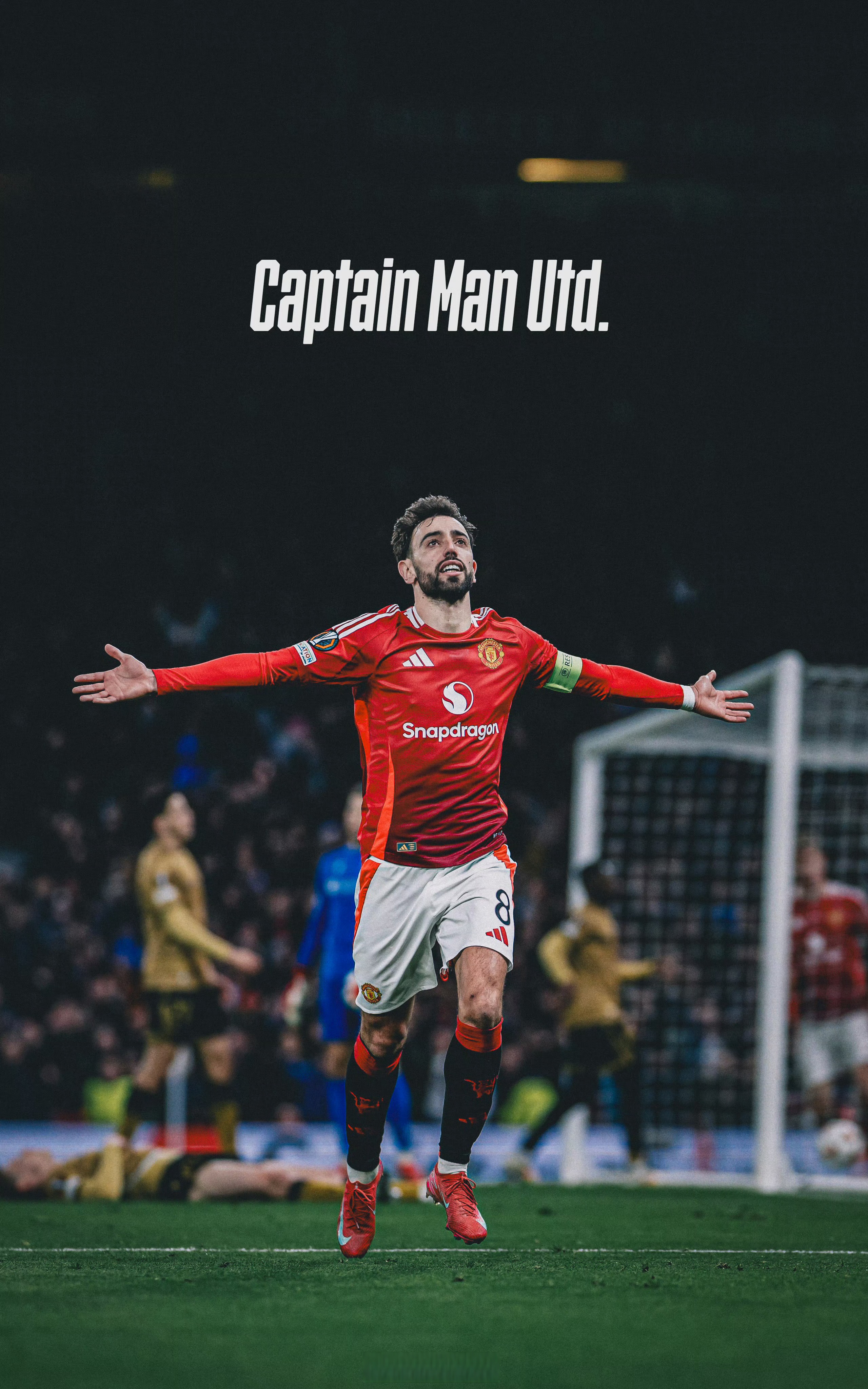 曼联明星球员全队出场赢得掌声