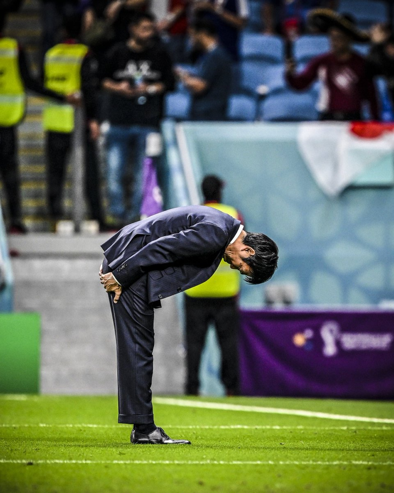 黑白直播在线观看-包含瑞士队遗憾告终，被淘汰出局，无缘夺冠机会的词条