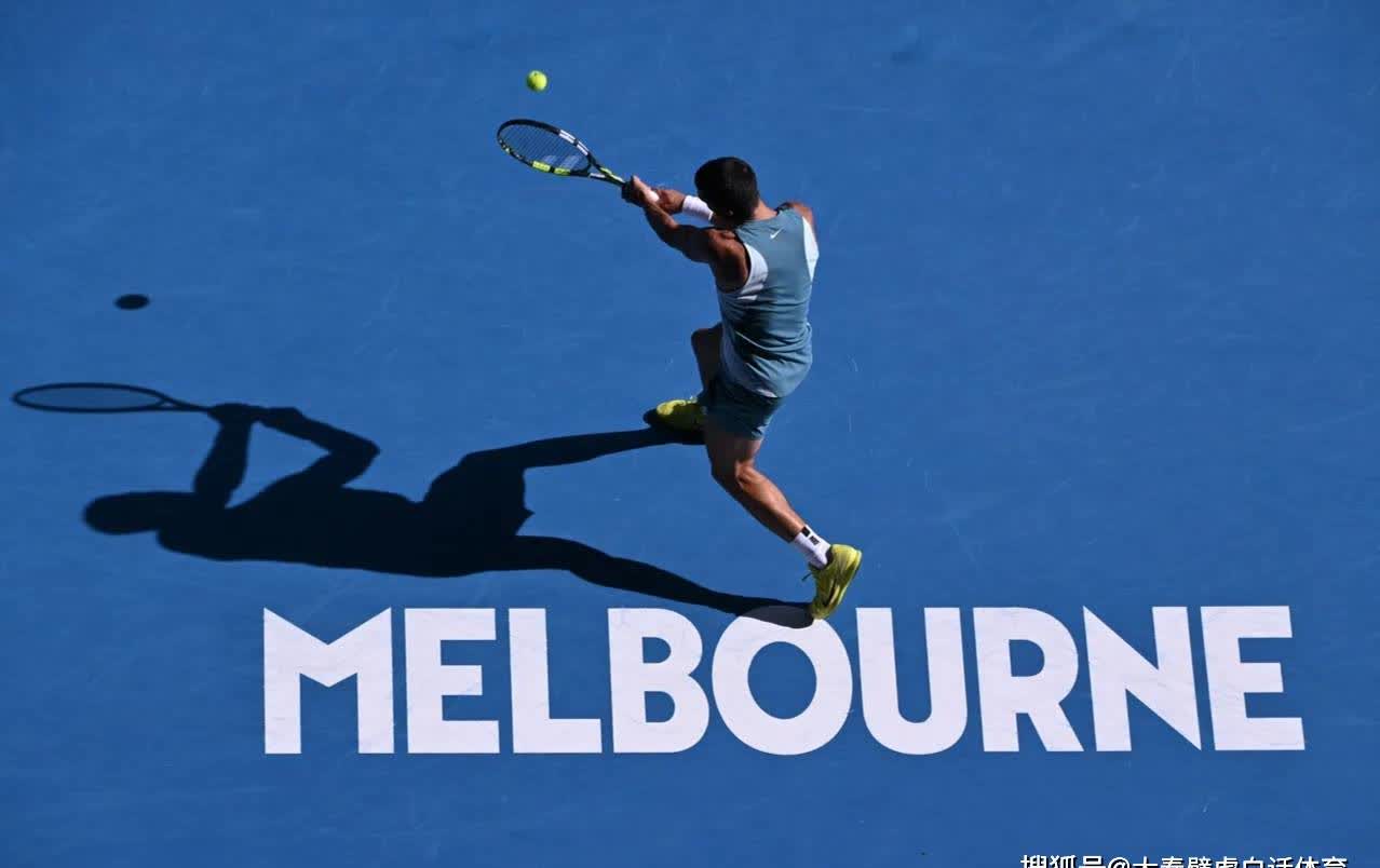 意大利网球队爆冷澳大利亚网球队，费德勒关键制胜