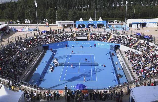 澳大利亚网球队血洗日本网球队，费德勒关键制胜的简单介绍