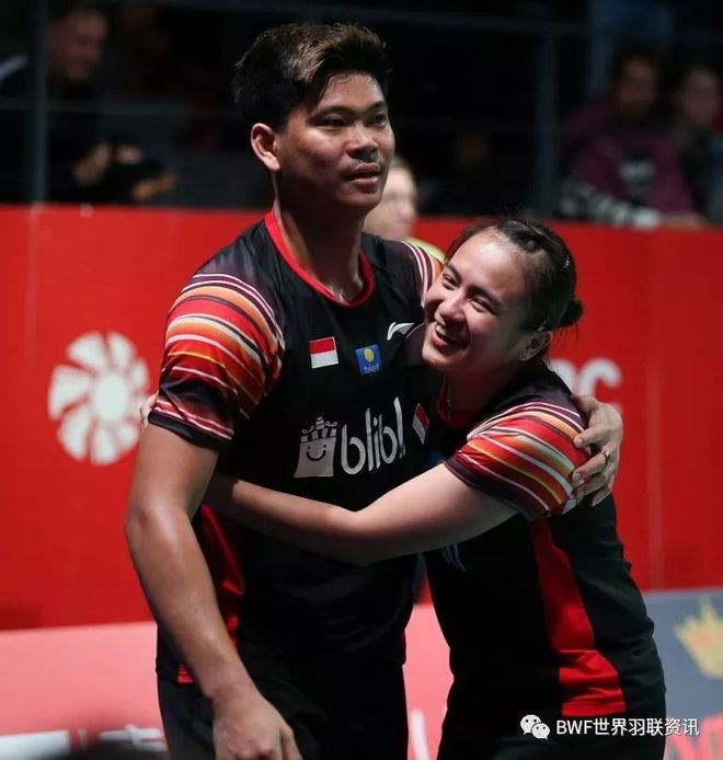 黑白直播免费体育直播-泰国队力克丹麦队，黄鸭组合刷新纪录