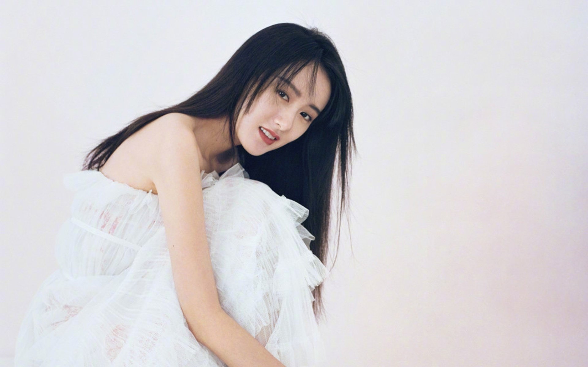 黑白直播-锡安轰30+10摧毁马刺 鹈鹕窒息防守让对手半场仅得37分