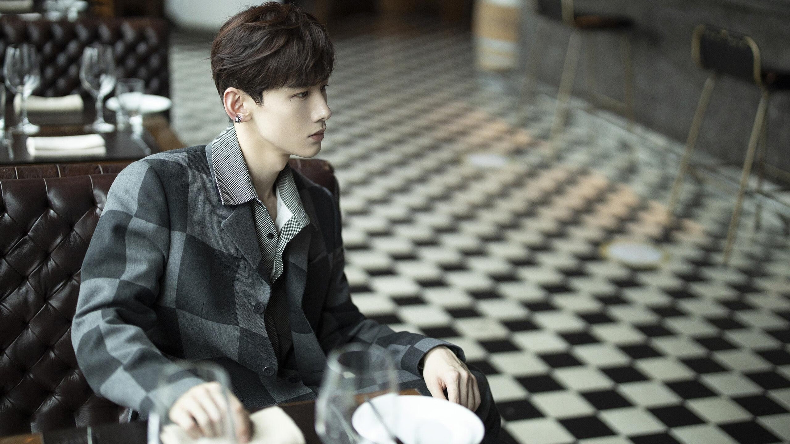 小贾伦关键战不软！太阳火力全开击沉爵士