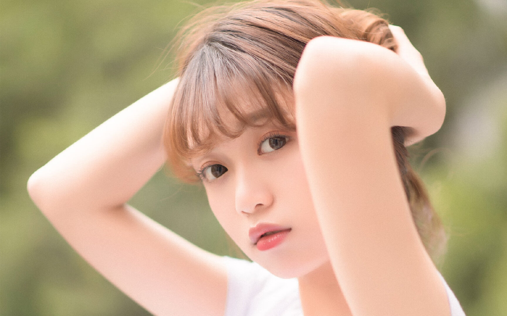 黑白直播免费体育直播-伦纳德独揽38分率爵士险胜辽宁队，跨洋篮球友谊赛上演巨星对决