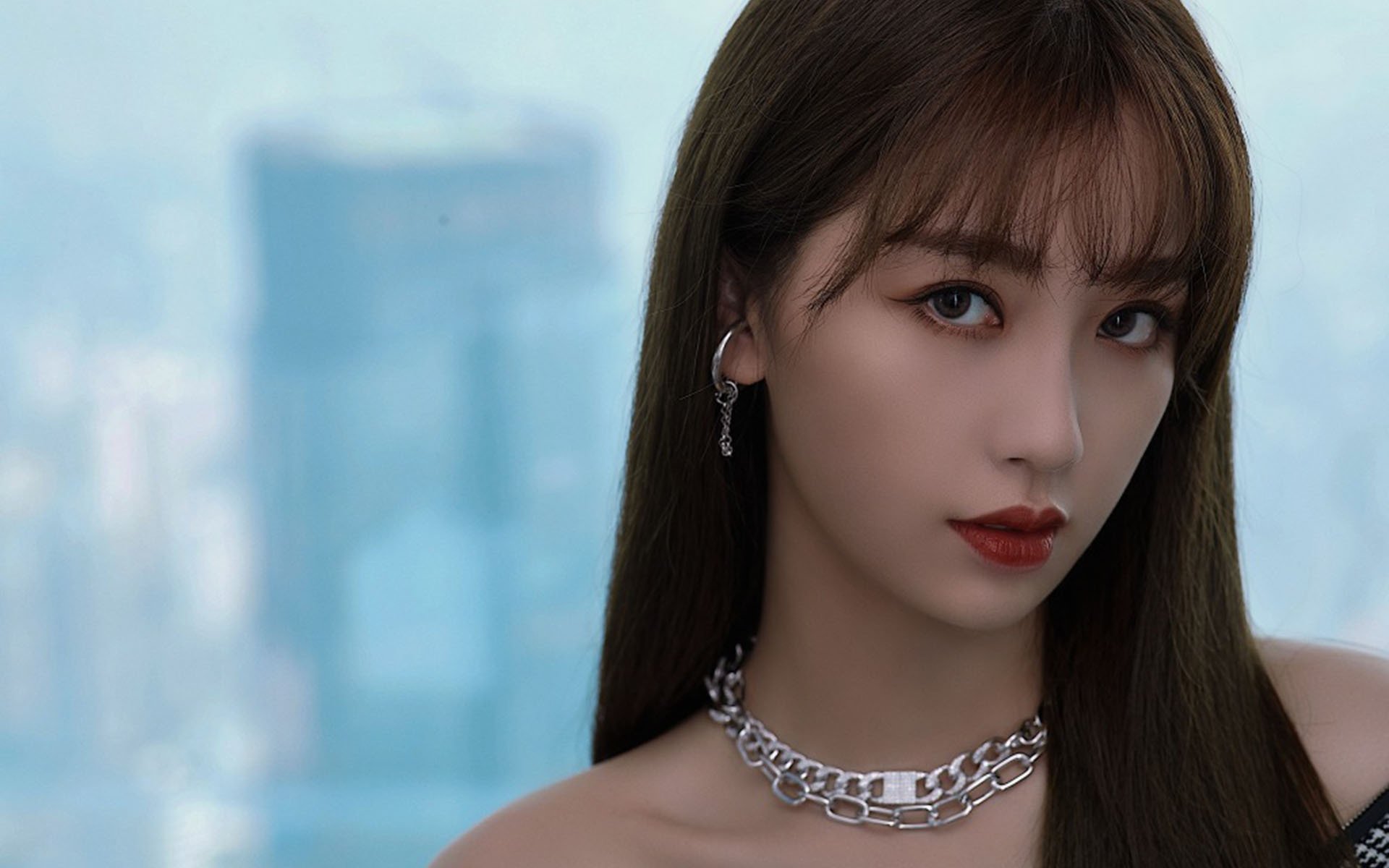 黑白直播免费体育直播-绿茵启示录，个体爆发与节奏掌控的现代足球哲学