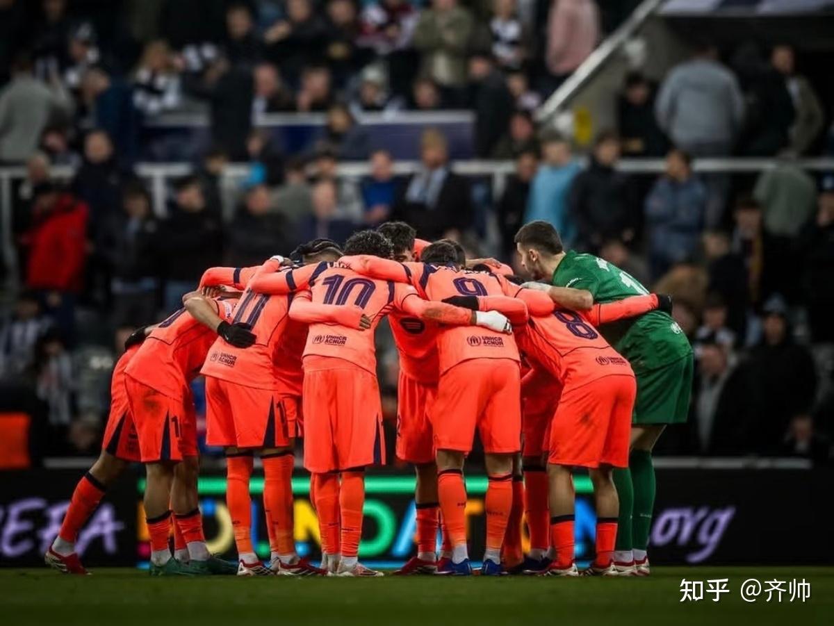 英超争冠焦点战，哥斯达黎加强压巴萨