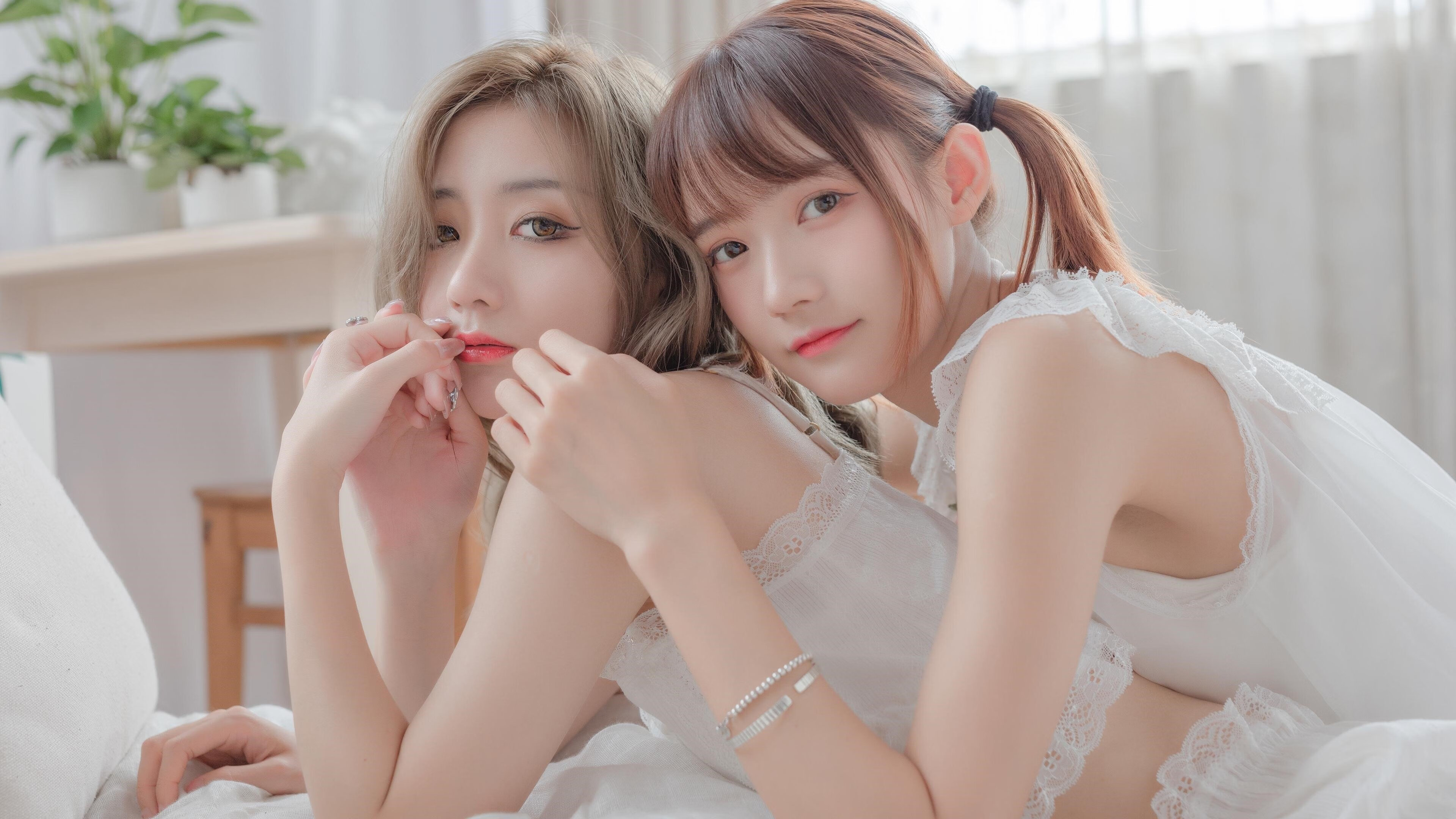 黑白直播网-保罗末节封神！黄蜂巅峰对决险胜老鹰，关键先生一锤定音