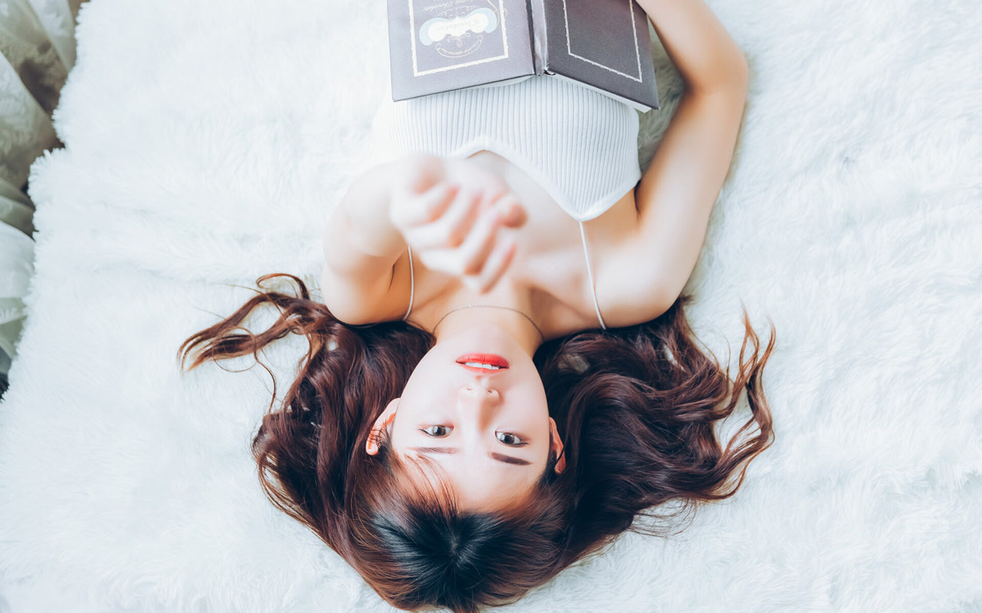 绿宝石之心，美加墨暴雨夜，哥伦比亚绝地逆转书写女足新章