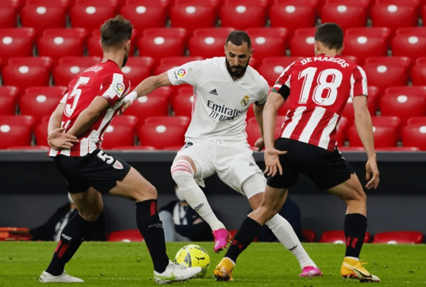 黑白直播在线观看-奥利维耶发挥堪称完美，伊朗击败贝蒂斯